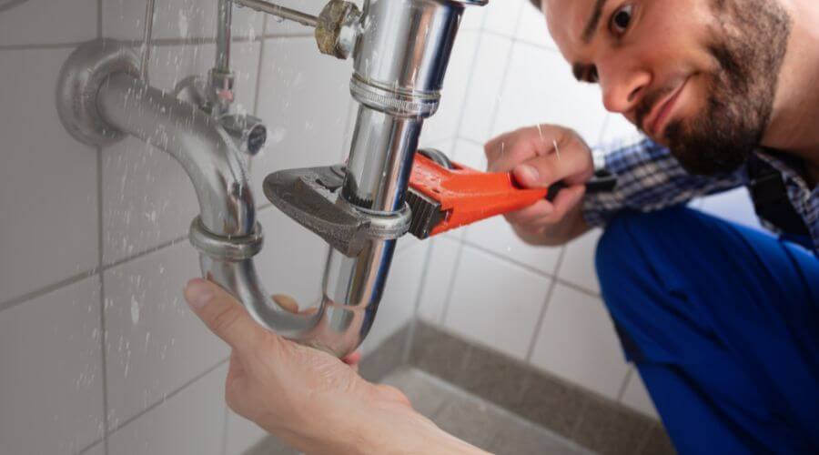 Professional emergency plumbing in Fred, TX
